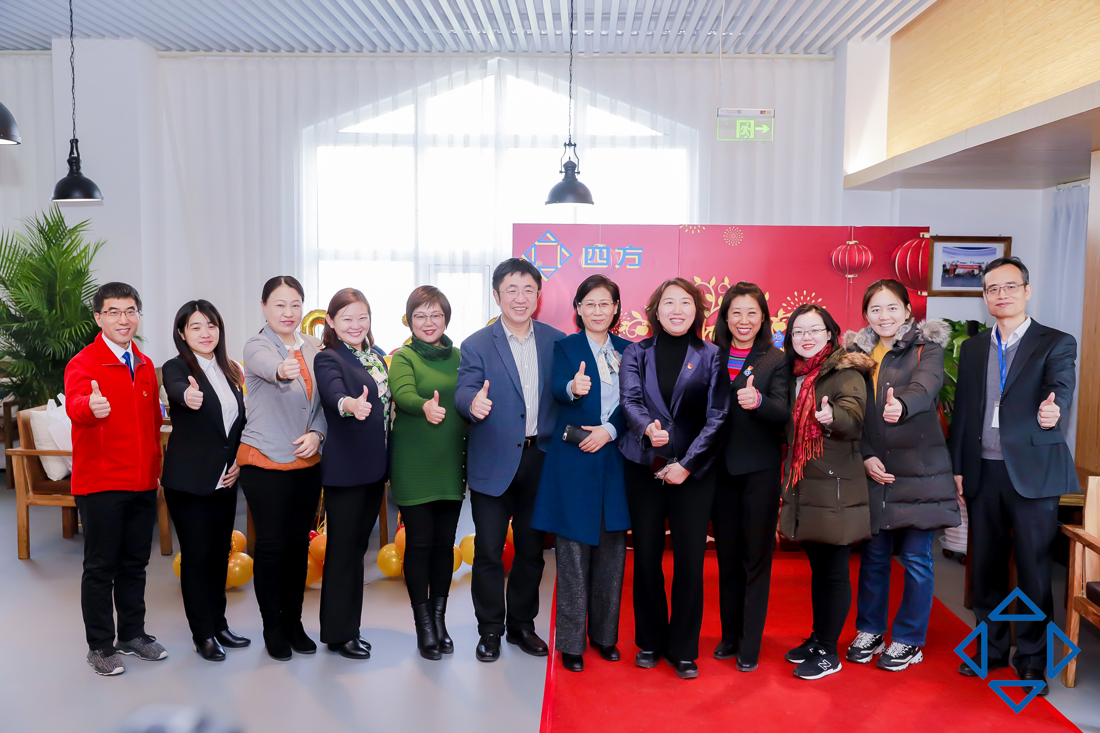 5aac83fcac1d406d98334289f7a17c1b.jpg Á¢Òì´óÈü6.jpg